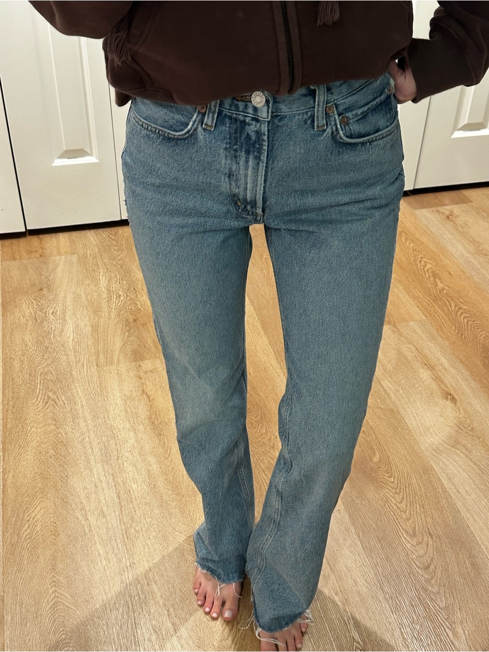 AGOLDE Leena Mid Rise Baby Flare Jeans in Stage Size 24